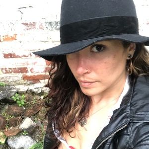 Meet your Posher, Amber rose